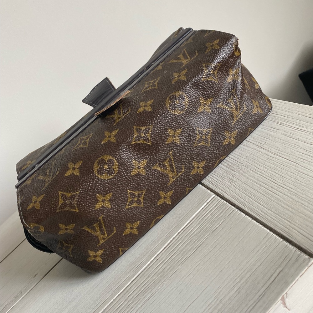 Louis Vuitton cosmetic bag